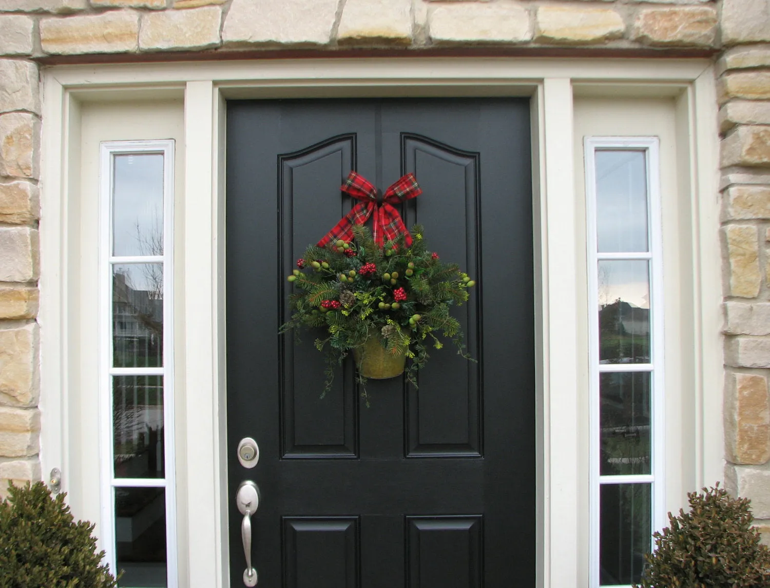 Tidings of Joy Christmas Bucket Wreath